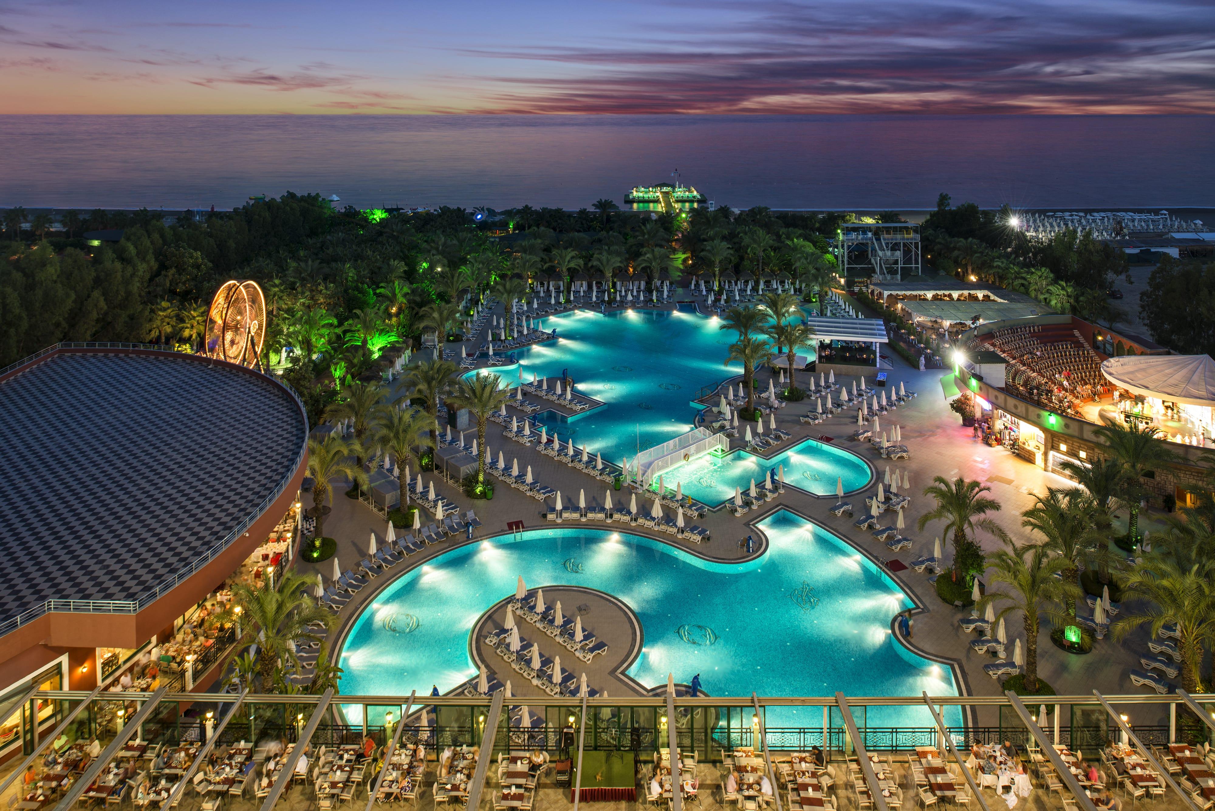 Delphin Palace Hotel Antalia Esterno foto