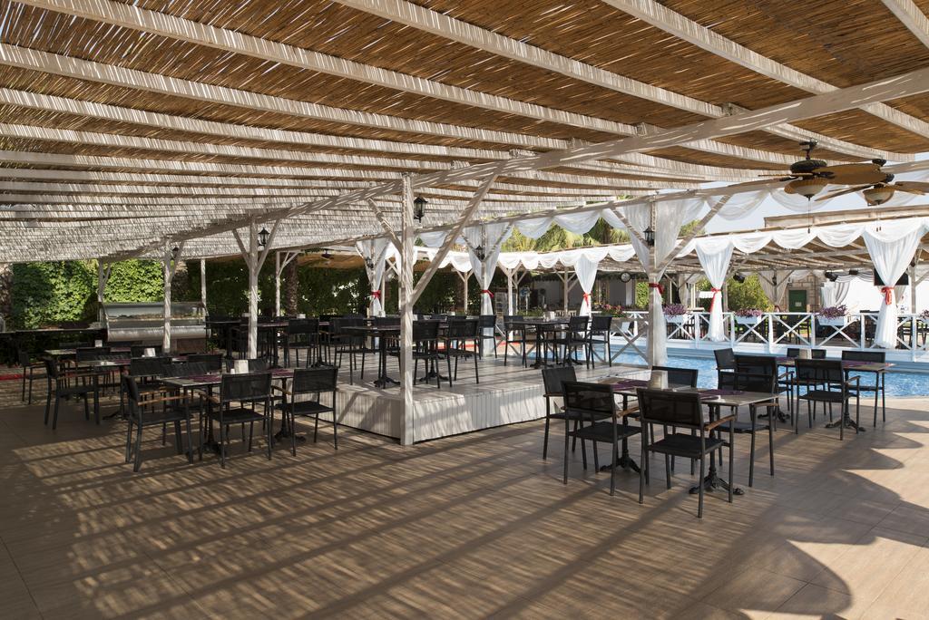 Delphin Palace Hotel Antalia Esterno foto